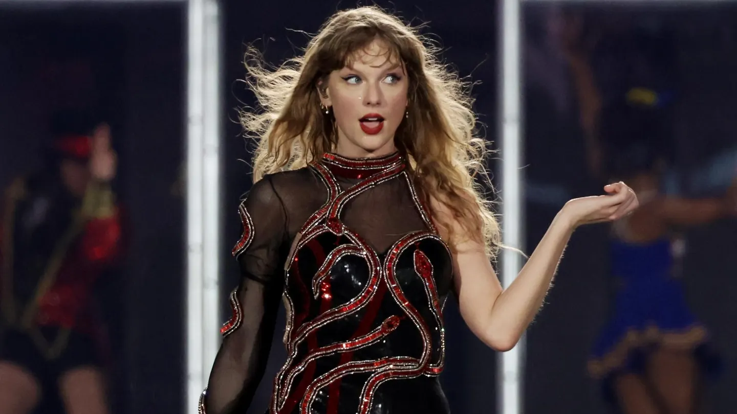 La Reina del Pophit Regresa con Fuerza: Taylor Swift Sube al Top de Las Listas de Billboard con su Nuevo Álbum "Life Of A Showgirl"