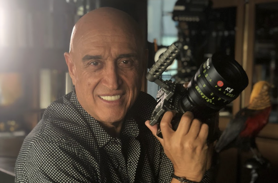 El Maestro de la Vuelta: Pedro Torres Castillo, un Visionario Cultural, Recibió el Mayor Honor por sus Contribuciones Impresionantes