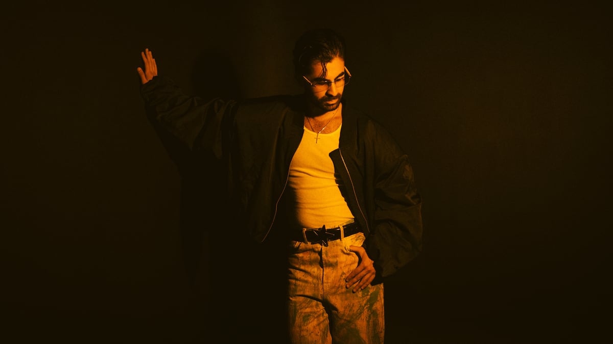 Migrantes con voces: cómo el álbum de Rompiendo Fronteras reDefine la música mexicana.