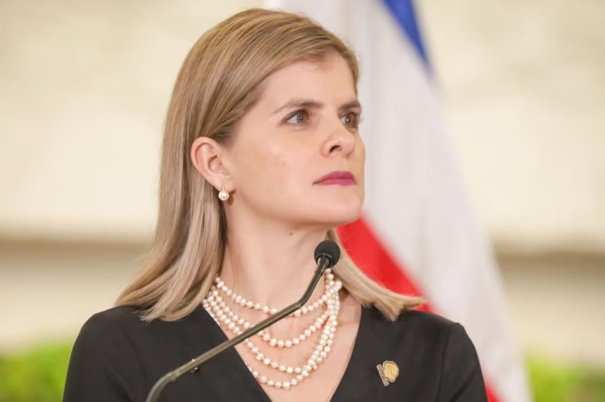 La hora decisiva: Costa Rica opta por un futuro sin criminales ni tiranos en elecciones estrechamente divididas